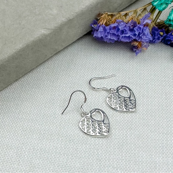 925 silver heart cut out earrings - Picture 2 of 2